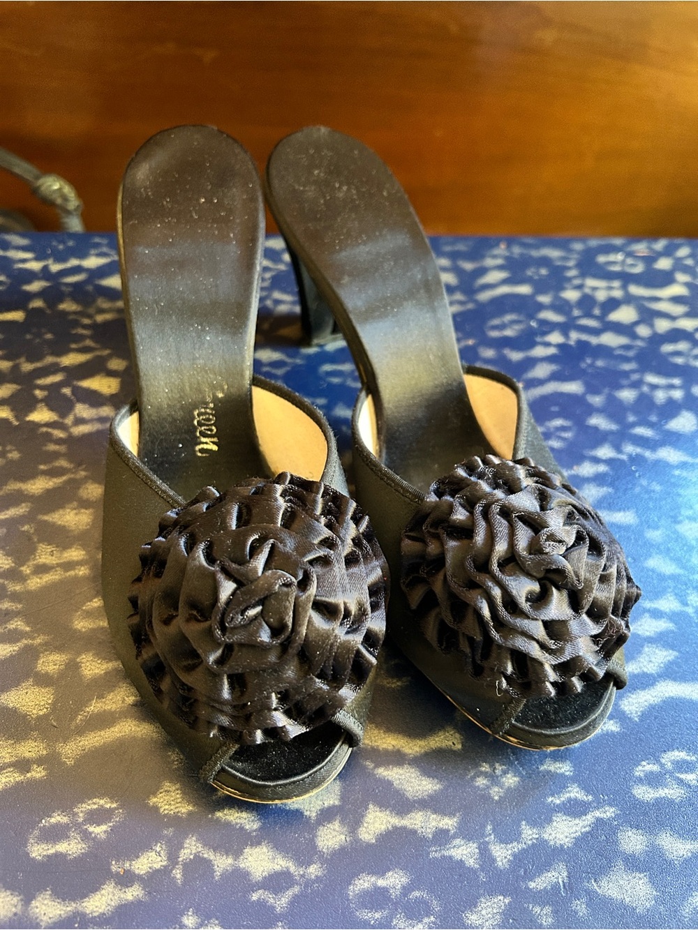 Vintage Daniel Green Black Satin Peep-Toe Heels with Decorative Rosette